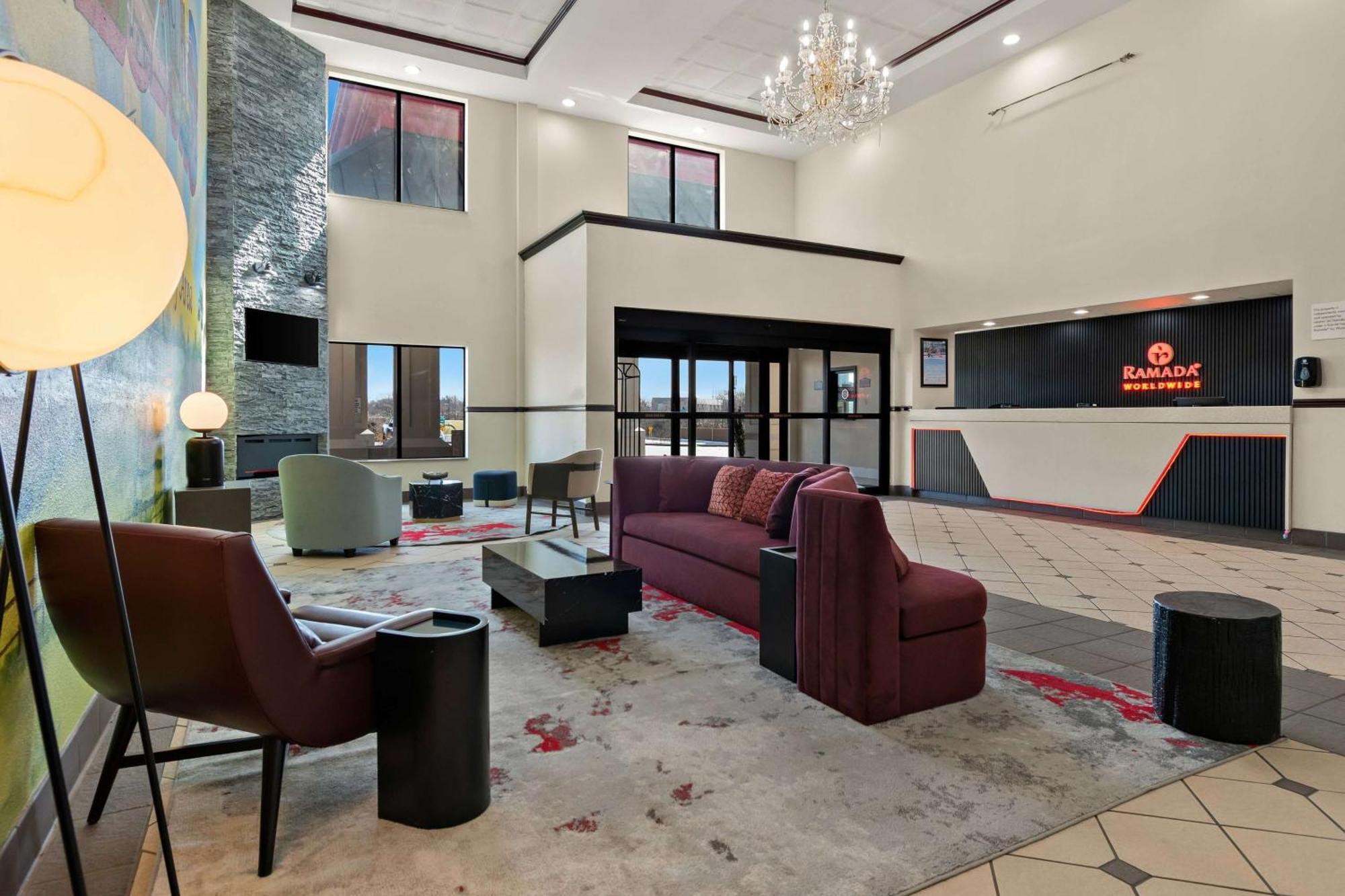 Ramada By Wyndham Harrisburg/Hershey Area Exterior photo
